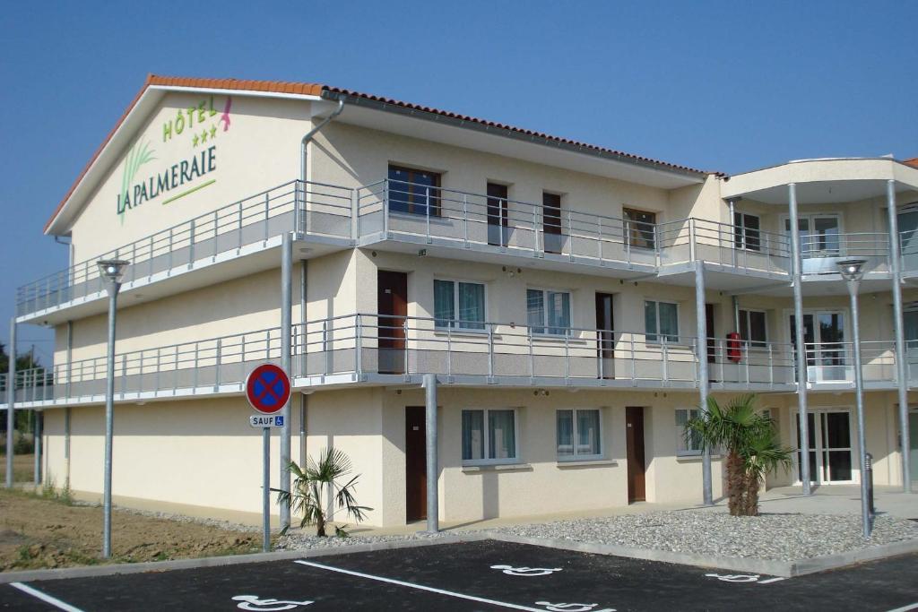 Hotel La Palmeraie コルヌバリュー エクステリア 写真